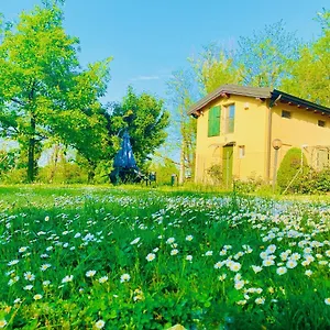 Nido Sui Laghi Bed & Breakfast San Donnino della Nizzola